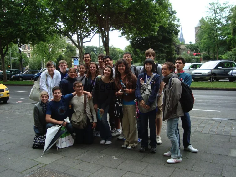 Grupo de estudiantes internacionales de una escuela de alemán en Colonia.